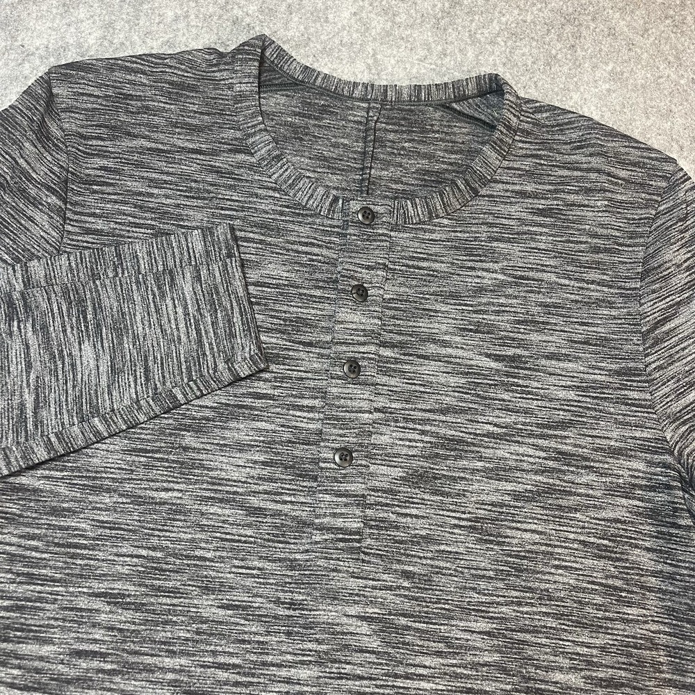 Lululemon Shirt Mens Medium Black Gray Heather 5 Year Basic Long Sleeve Henley